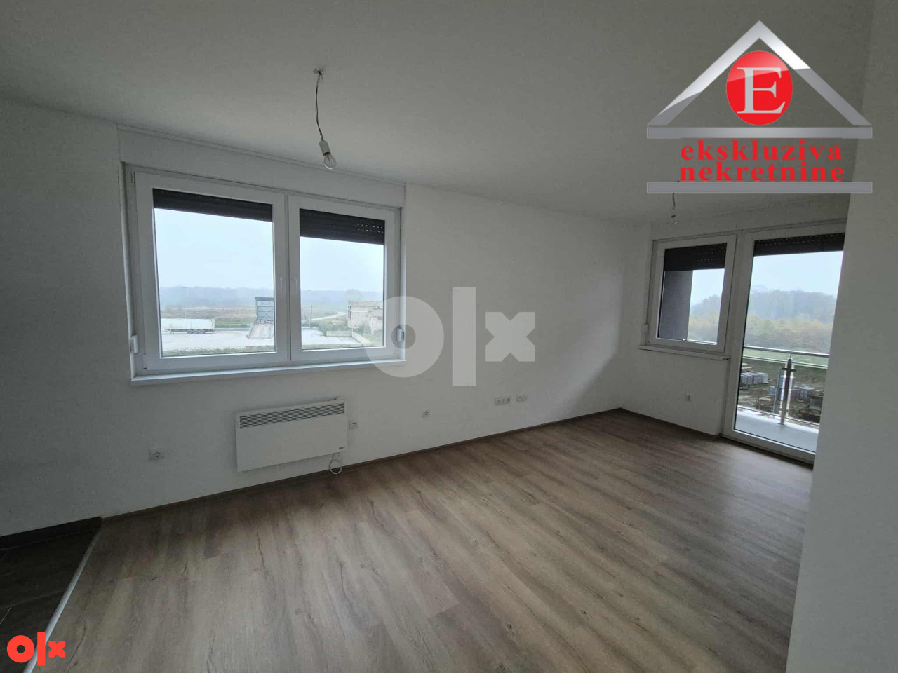 Jednoiposoban stan površine 43m2 ID: 3950a/ZP
