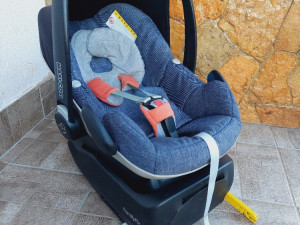 AUTOSJEDALICA Bebe 0-13 KG MAXI COSI   P E B B L E FAMILYFIX top