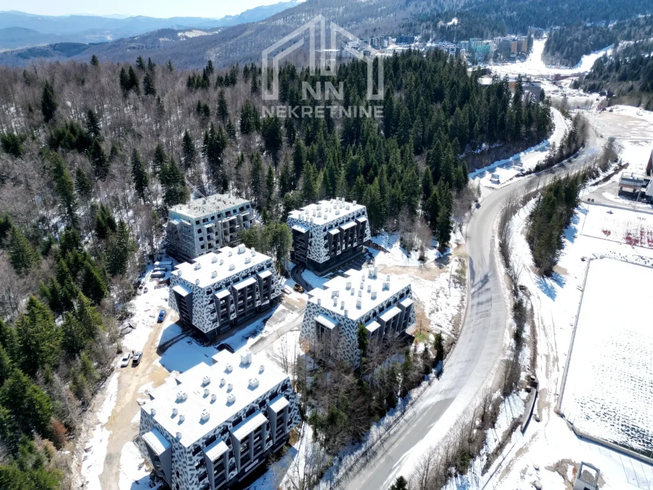 NN Nekretnine : Apartman sa galerijom 37m2 - Bjelašnica photo 5