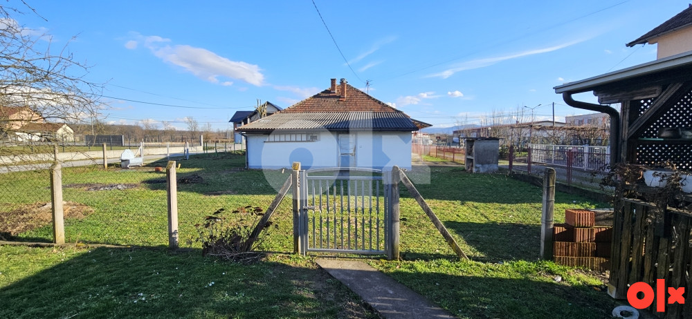 Zemljište i kuća Živinice 3