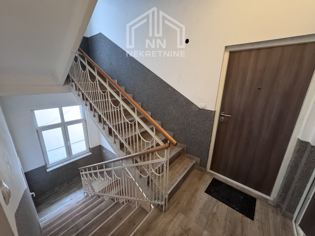 NN Nekretnine : Petosoban stan 126m2 - Ilidža 11