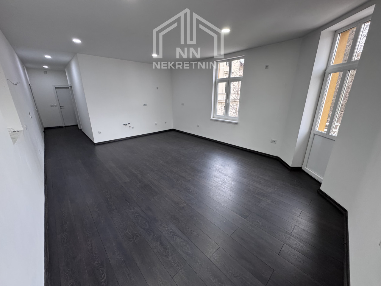 NN Nekretnine : Poslovni prostor / kancelarije 126m2 - Ilidža 3