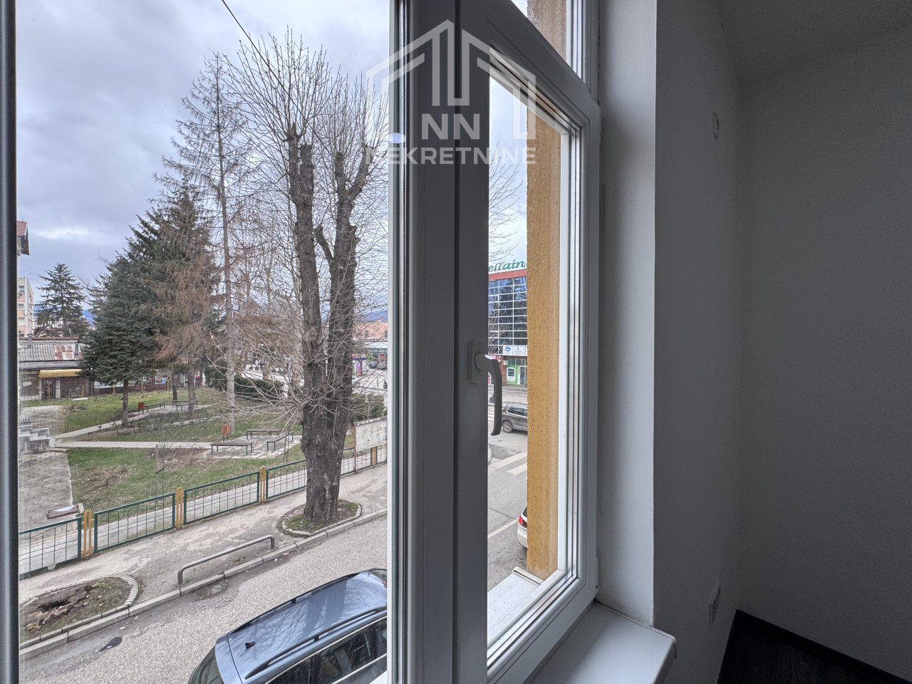 NN Nekretnine : Poslovni prostor / kancelarije 126m2 - Ilidža 8