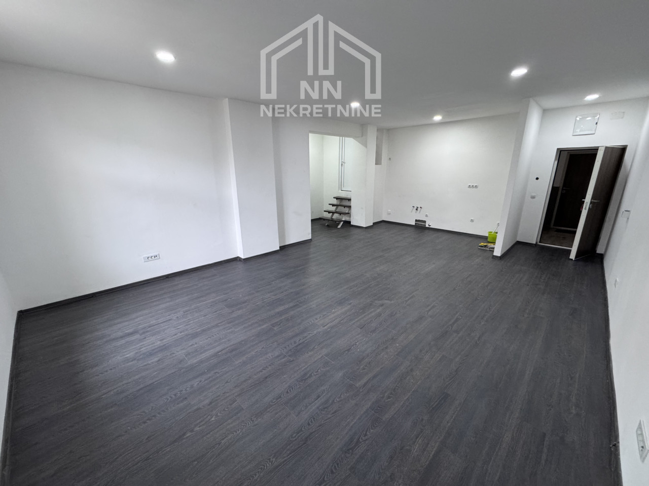 NN Nekretnine : Poslovni prostor / kancelarije 126m2 - Ilidža 13