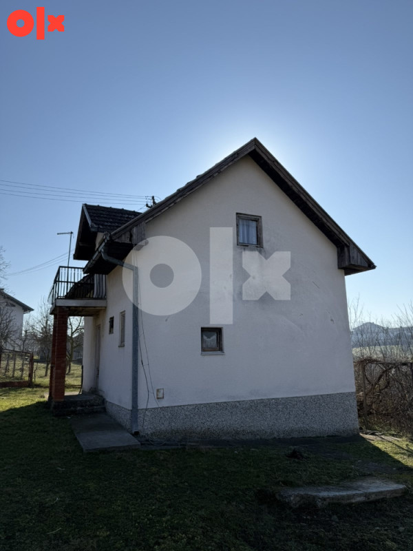 Kuća - Kerep Gradačac-3000m2 3