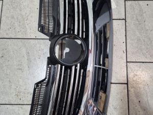 MASKA PREDNJA GOLF 5 KARAVAN JETA