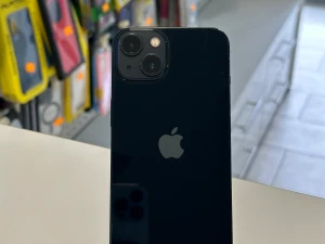 IPHONE 13 256 GB BLACK 89% BAT SUPER STANJE