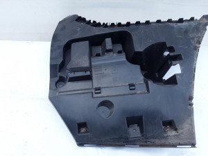 51127184768 VODILICA BRANIKA  BMW BMW F10 2010-2016