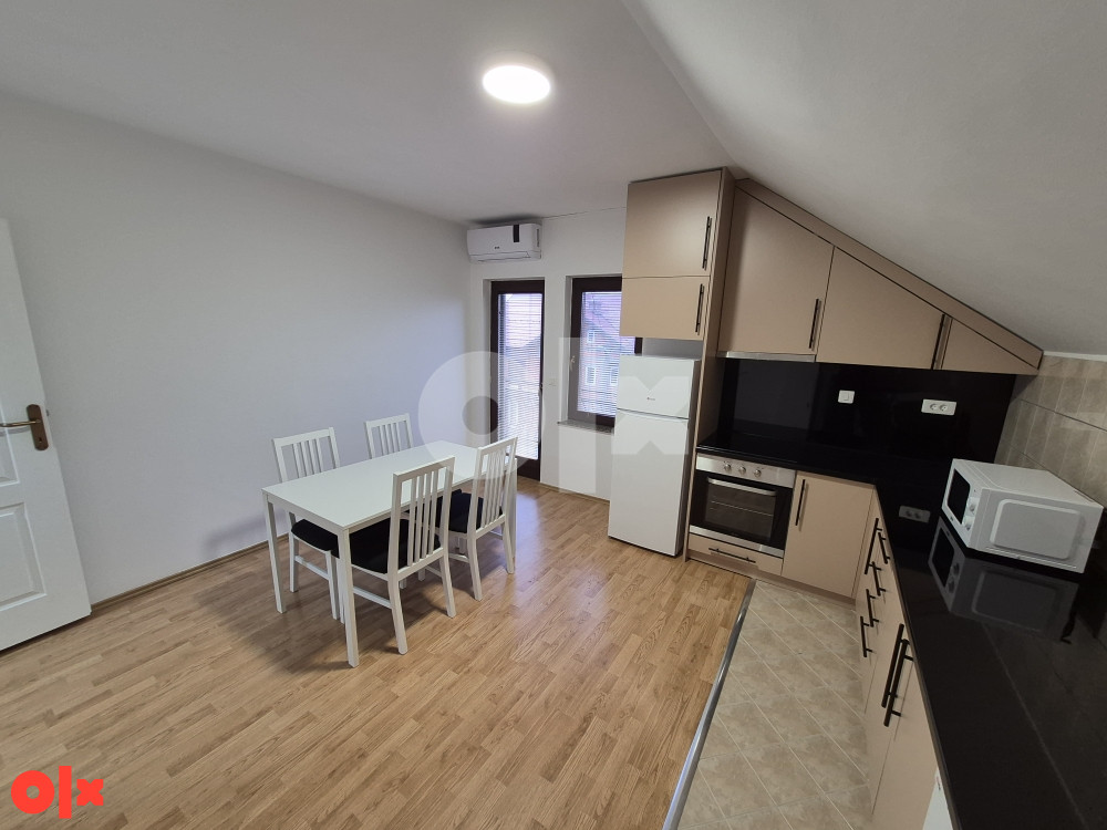 Stan Bijeljina 73m3, novo, parking, fakultet blizu 2
