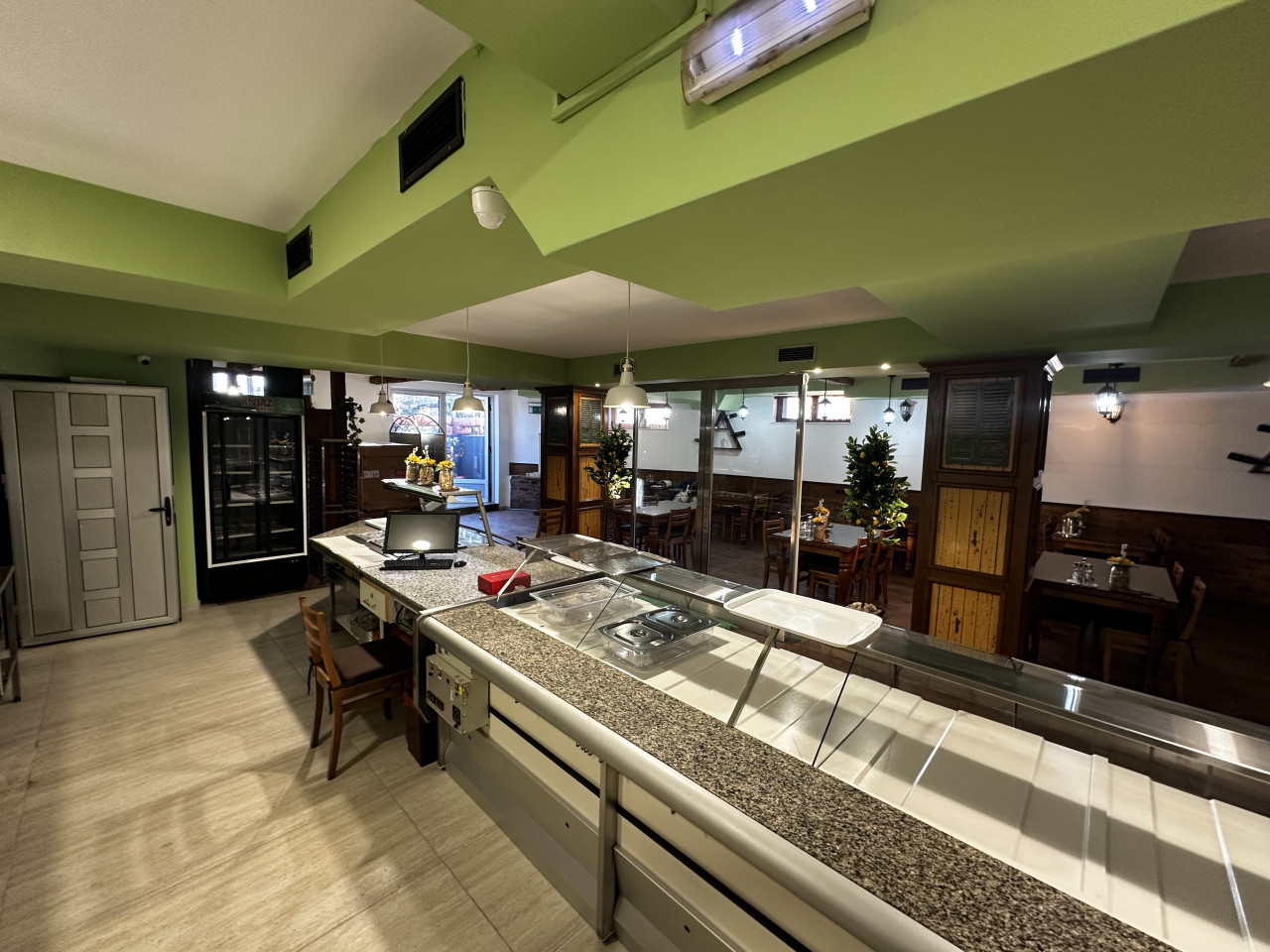 Poslovni prostor - restoran/mesara - 170 m2 5