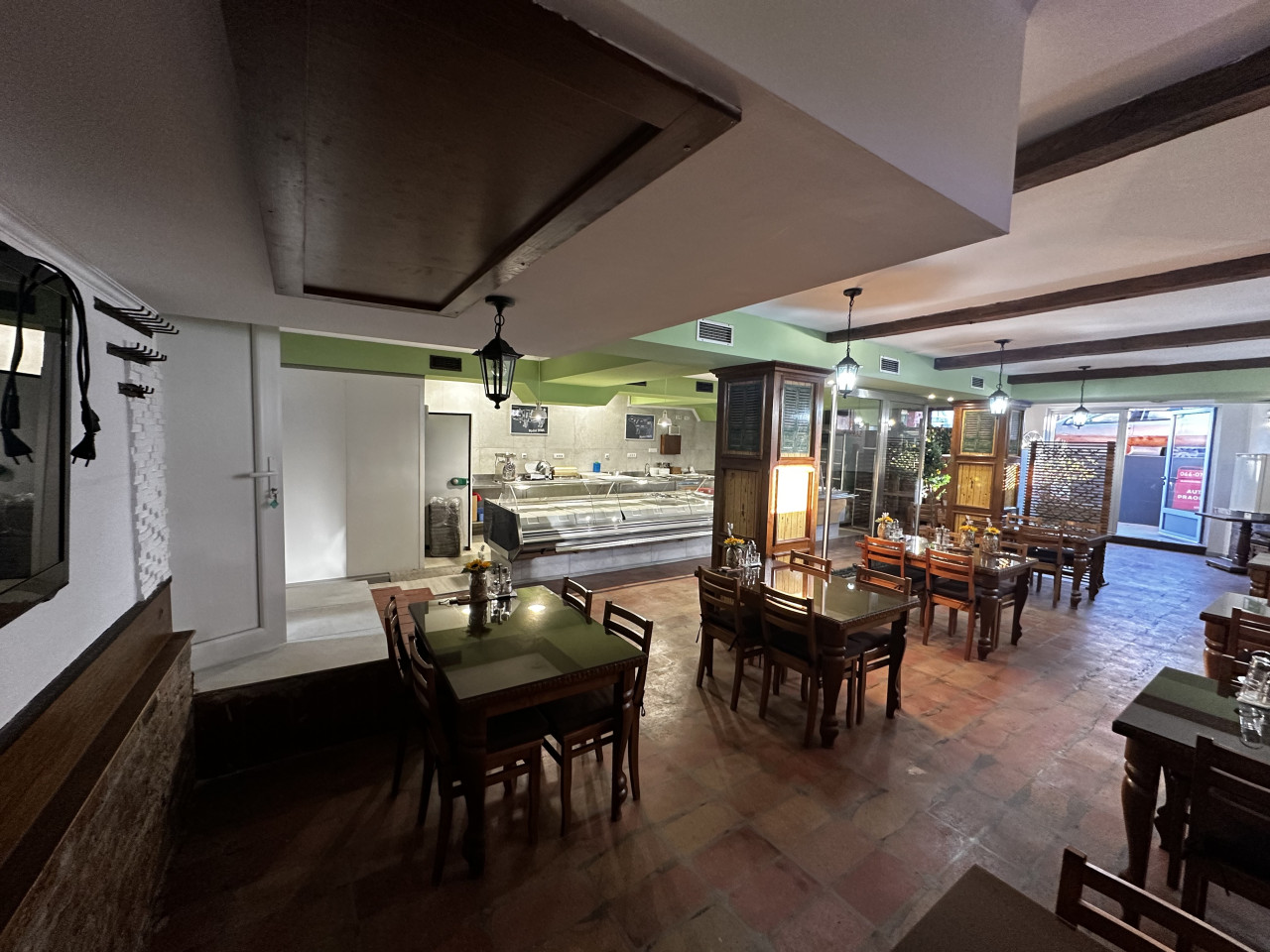 Poslovni prostor - restoran/mesara - 170 m2 7