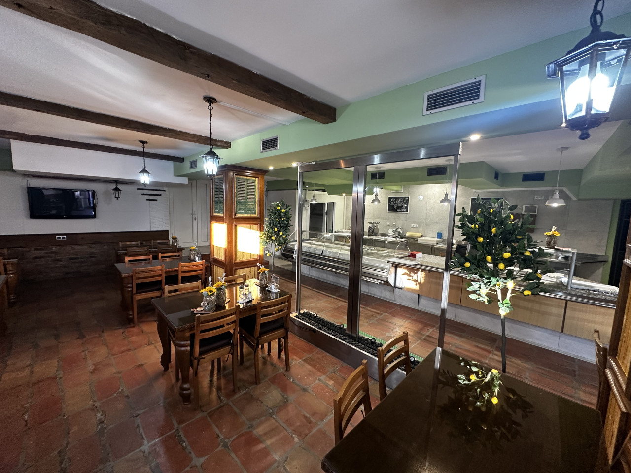 Poslovni prostor - restoran/mesara - 170 m2 11