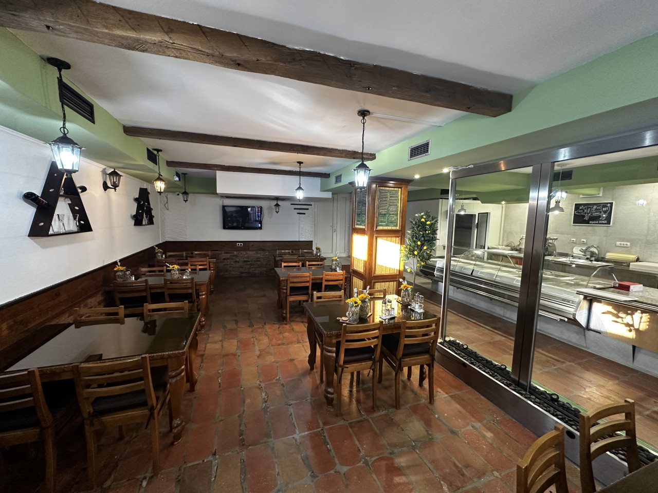 Poslovni prostor - restoran/mesara - 170 m2 12
