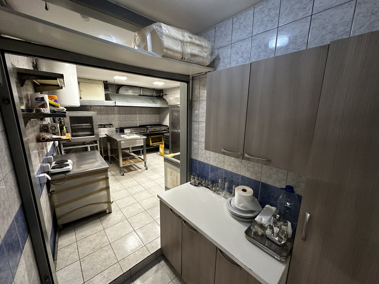 Poslovni prostor - restoran/mesara - 170 m2 14