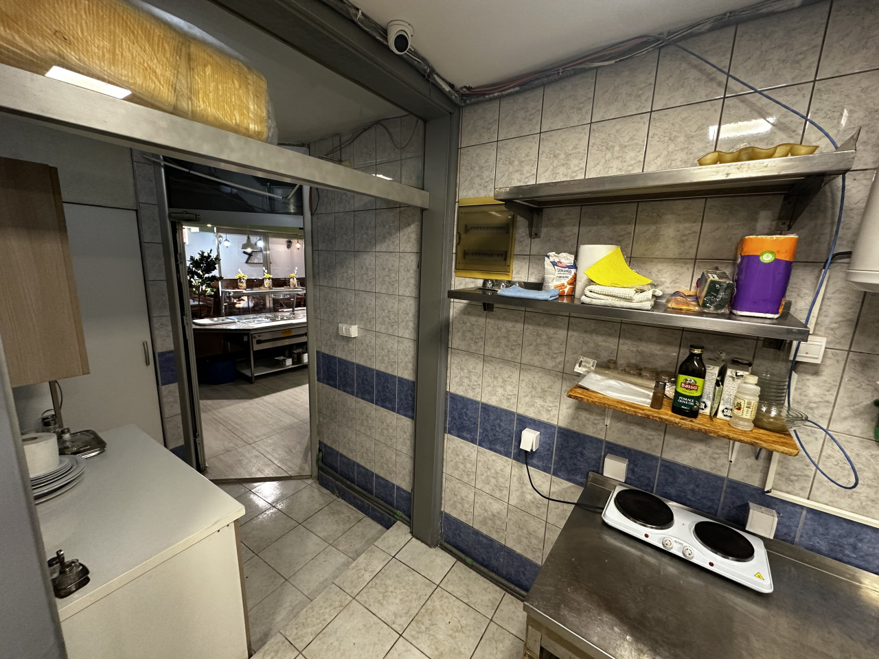 Poslovni prostor - restoran/mesara - 170 m2 19