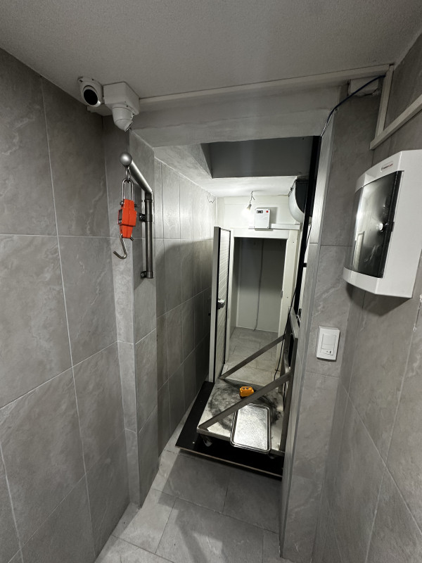 Poslovni prostor - restoran/mesara - 170 m2 23