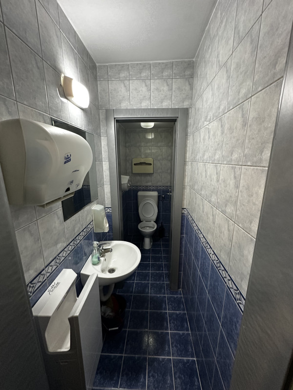 Poslovni prostor - restoran/mesara - 170 m2 28