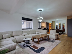 Penthaus novogradnja Vraca prodaja opremljen