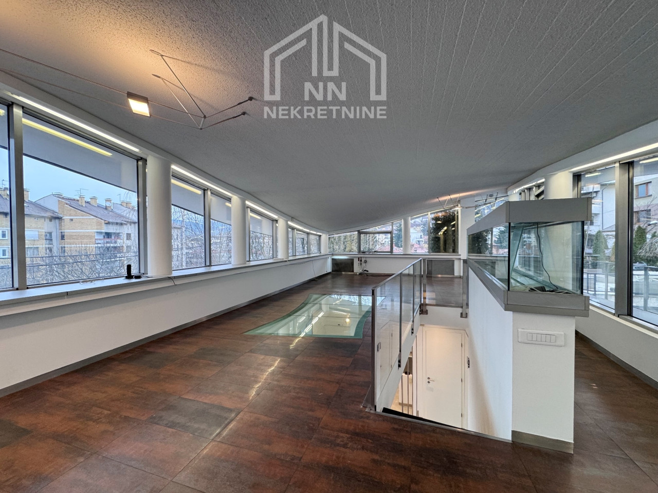 NN Nekretnine : poslovni prostor Kovačići 438m2 30
