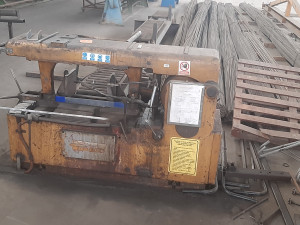 Trakasta horizontalna pila za hladno rezanje metala