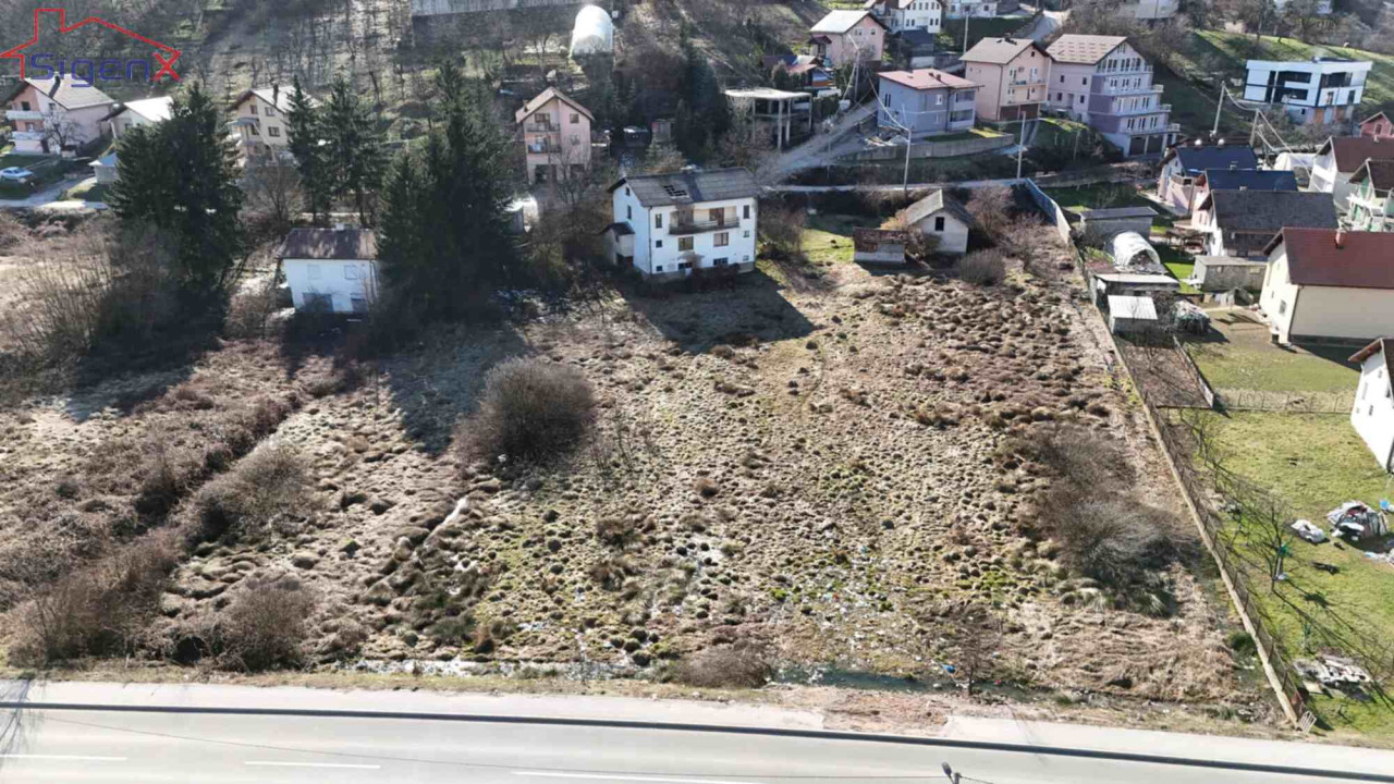 Osik/ Građevinsko zemljište uz cestu 6000m2/ Sarajevo/ Ilidža 3
