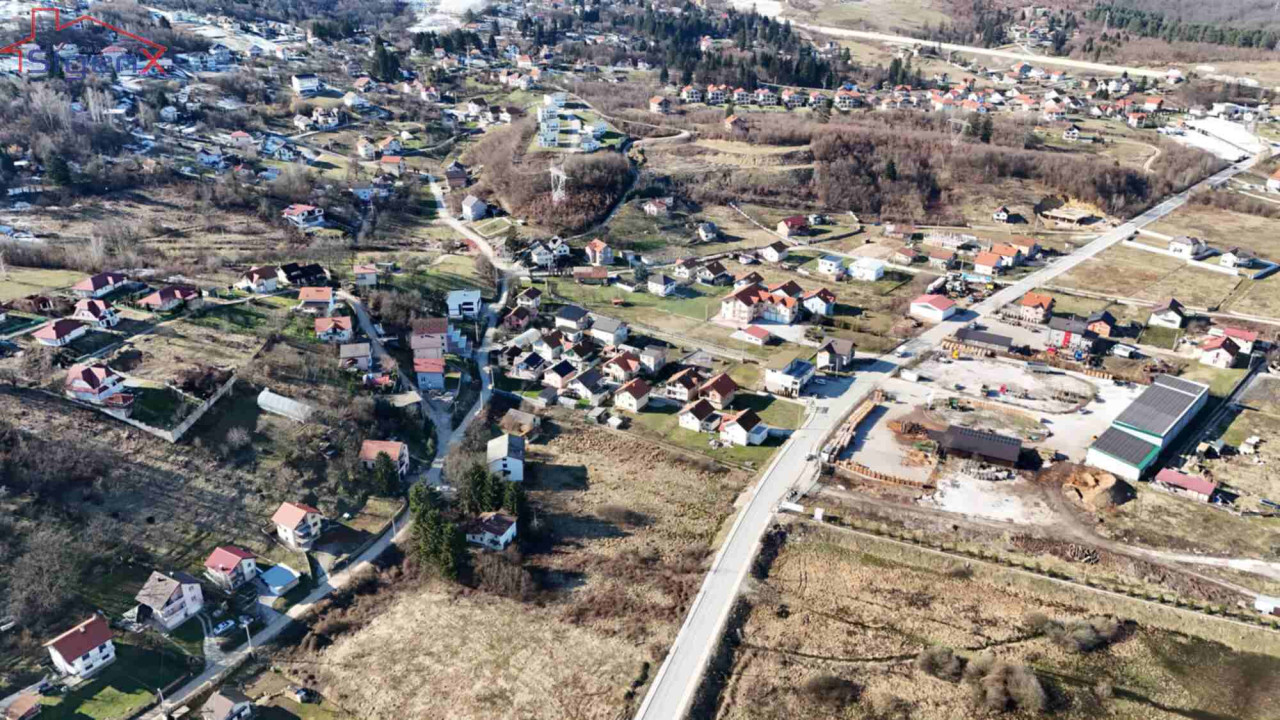 Osik/ Građevinsko zemljište uz cestu 6000m2/ Sarajevo/ Ilidža 15