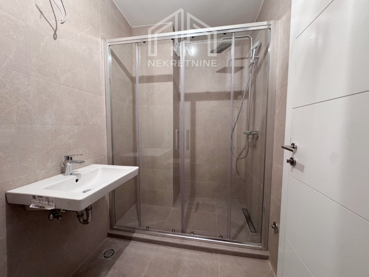 NN Nekretnine : Trosoban apartman 76m2 - Bjelašnica - Safir 10