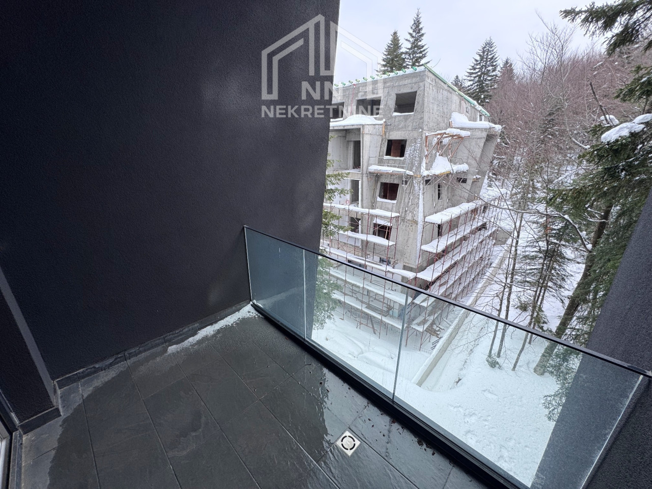 NN Nekretnine : Trosoban apartman 76m2 - Bjelašnica - Safir 12