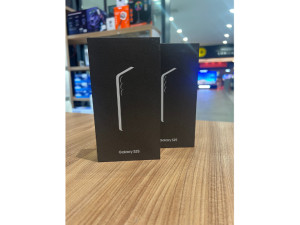SAMSUNG S25 12/128GB