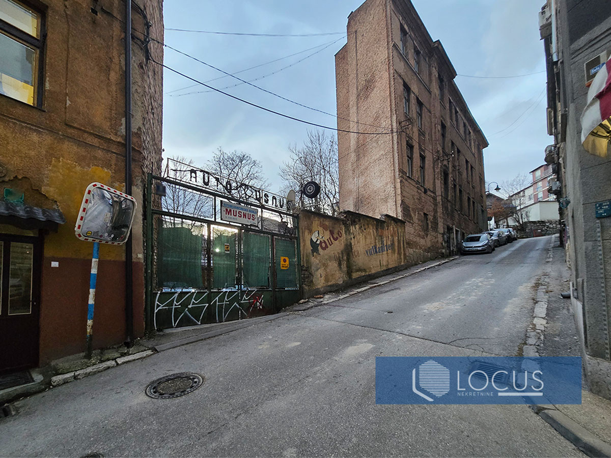 LOCUS: TOP LOKACIJA!! Kuća kod Muzičke škole, Centar 3