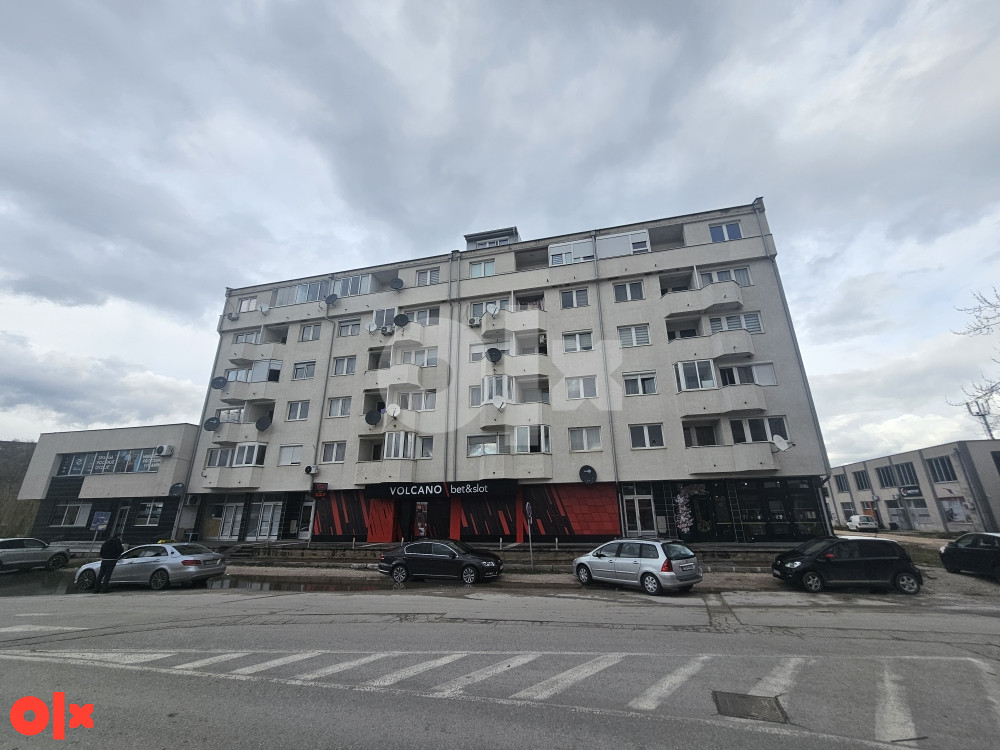 Stan - Garsonjera Istočno Sarajevo 32 m2 kod Trznice