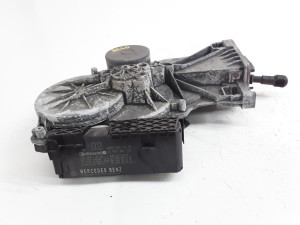 A0997602601 A2059007218 MOTORIC ZADNJE HAUBE   MERCEDE