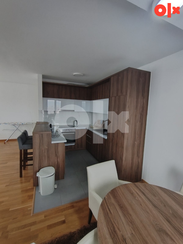 Ilidža Towers novogradnja trosoban namješten stan 94,48m2 5