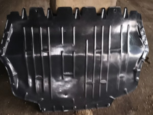 Golf 5 6 zaštita plastika motora