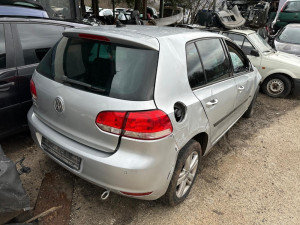 Golf 6 2.0 tdi 103 kw 2010 godina bih papiri - dijelovi