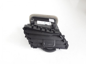 5NC819704 RESETKA VENTILACIJE  Volkswagen TIGUAN 2016-