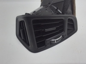 FVWXA07464000 RESETKA VENTILACIJE  FORD KUGA 2013-