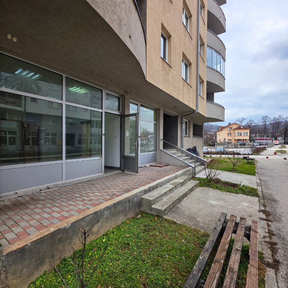 Poslovni prostor Istočno Sarajevo 8