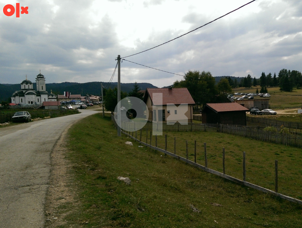 Zemljište Ravna Romanija na djeljiva parceli od 1004m2 4