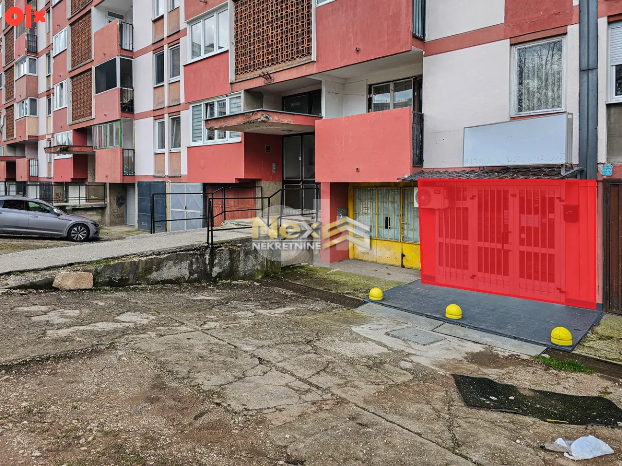 Poslovni prostor Aleja Lipa/Hrasno 18m2 2