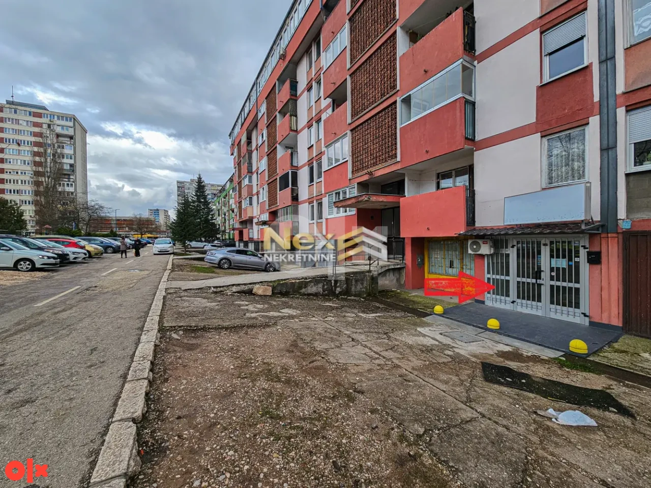 Poslovni prostor Aleja Lipa/Hrasno 18m2