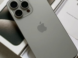 iPhone 15 pro max 256GB 89%bh Natural Titanium