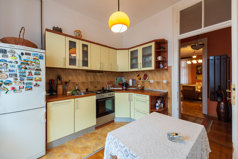 Četverosoban Stan - Sarajevo - Centar - 103m2 - Prodaja 13