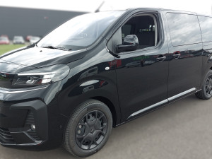 Opel Zafira Life D2.2 AT8, 180KS, 2026 ( VIVRO COMBI )