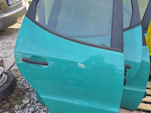 Vrata zadnja desna Mercedes W168