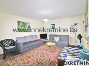 Jednosoban stan 30 m2 sa terasom 20 m2, Pecara, Skojevska photo 2