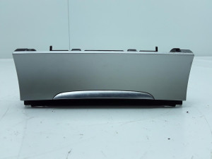 3C0863284K PEPELJARA  Volkswagen Passat B7 3AA 2010-20