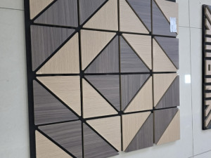 AKUSTICNI PANEL LETVICE ZA ZID UKRASNI PANELI 60x60