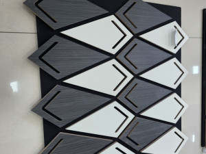 AKUSTICNI PANEL LETVICE ZA ZID UKRASNI PANELI 60x60