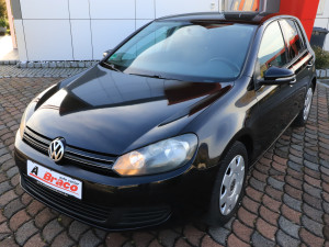 VW GOLF VI 1.6 TDI 77 KW "TOP STANJE UVOZ"